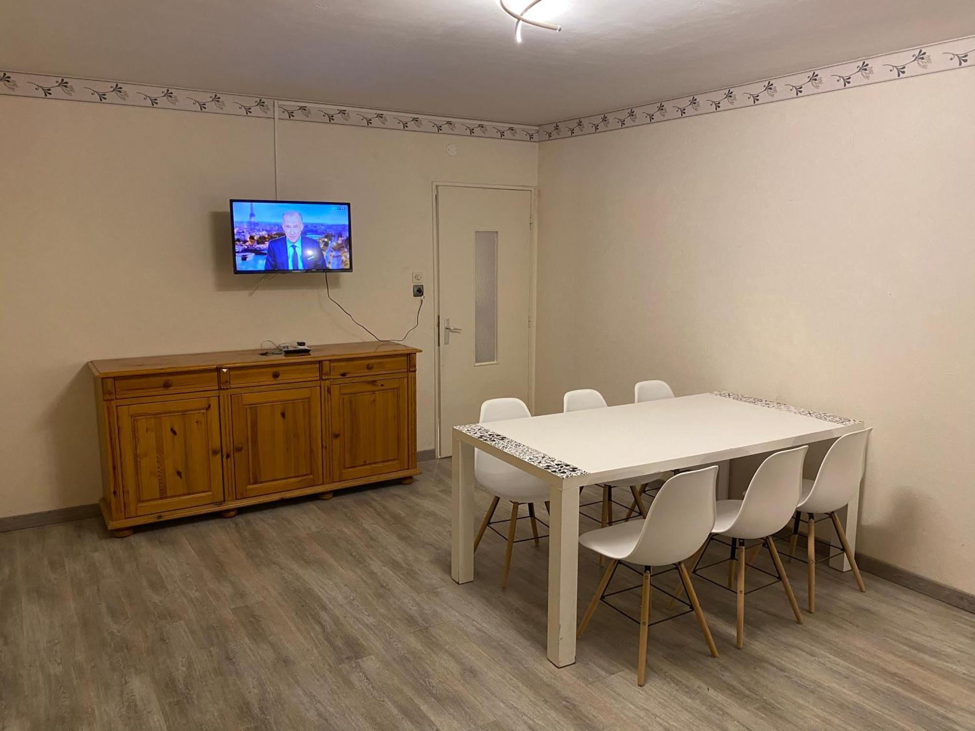 Appartements Le Verlaine Rombas Bagian luar foto